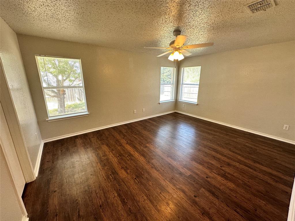 Lake Port Village Add - Residential Lease