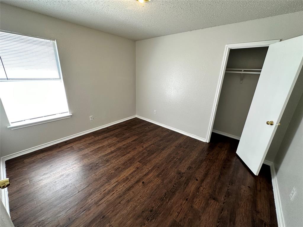 Lake Port Village Add - Residential Lease