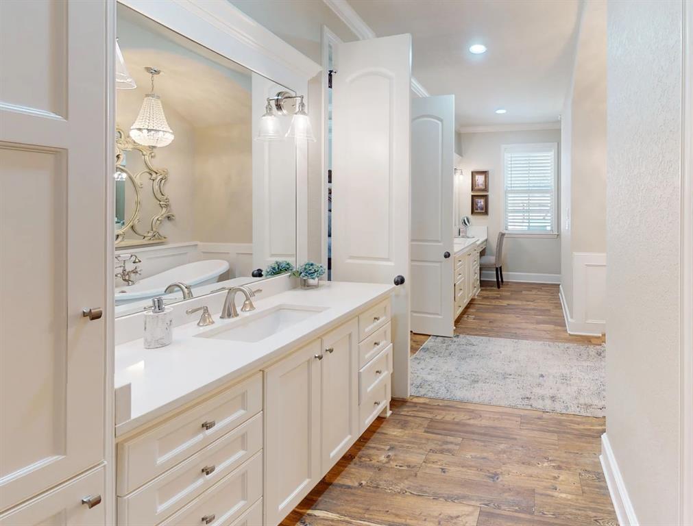 Spruce Hill Estate - Residential