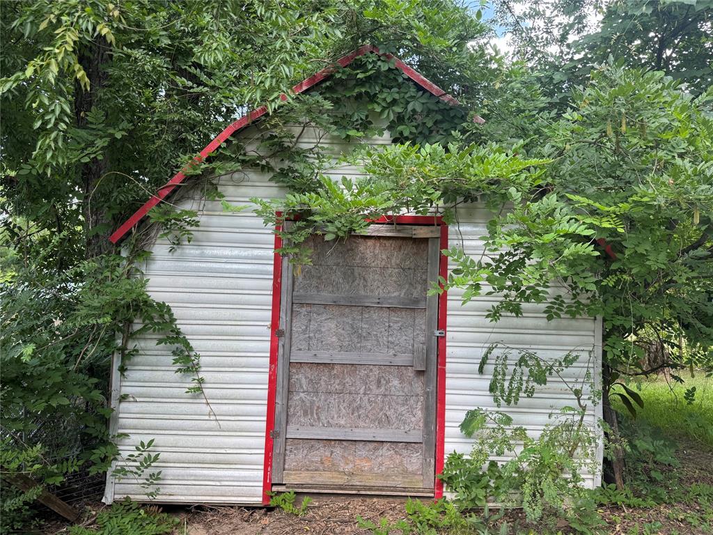 903 E Mary Avenue