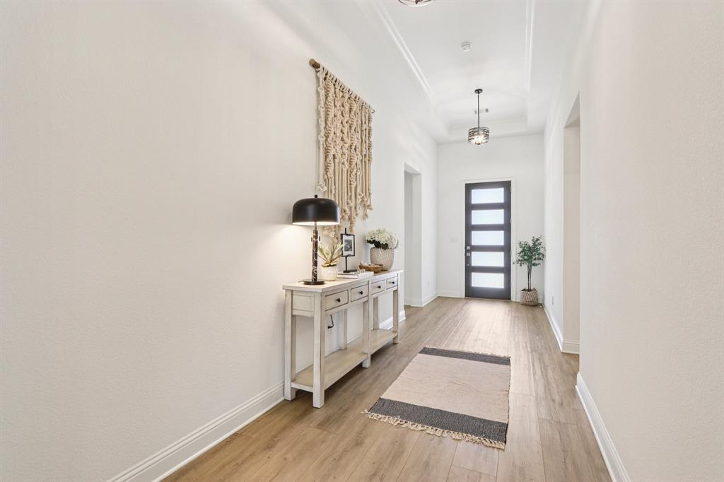 4304 Glen Rose Street