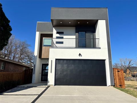 1967 Leath Street Dallas TX 75212