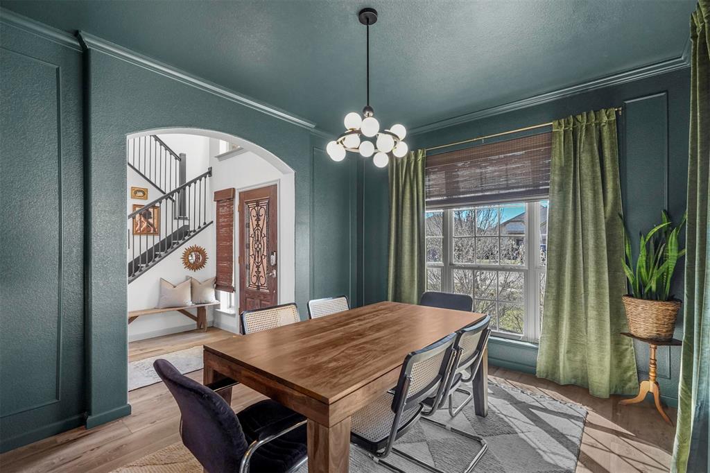 3110 Oak Crest Drive