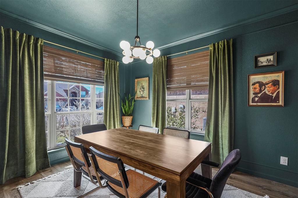 3110 Oak Crest Drive