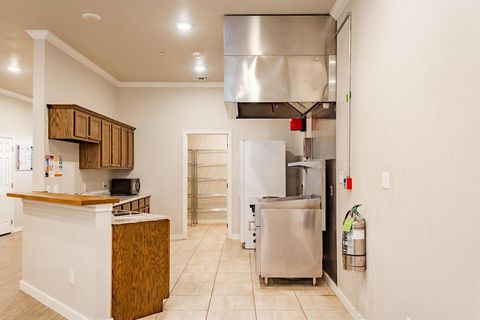 Tiny photo for 634 CR 698, Farmersville, TX 75442 (MLS # 21096069)