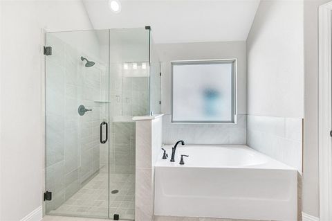 Tiny photo for 325 Cherbury Grove, Greenville, TX 75401 (MLS # 21182611)