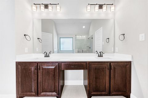 Tiny photo for 325 Cherbury Grove, Greenville, TX 75401 (MLS # 21182611)