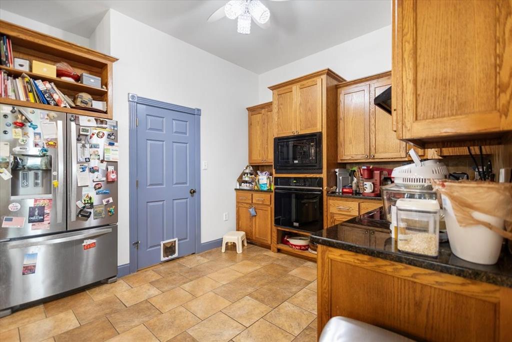 CIRCLE R RANCH - Residential