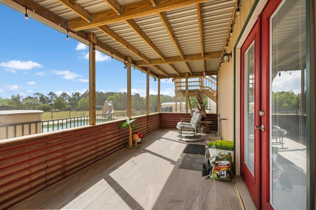 CIRCLE R RANCH - Residential