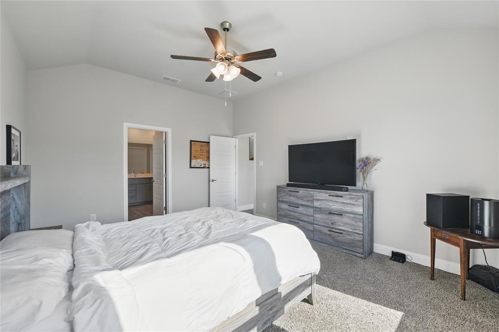 Denton, Texas 76205, United States, 4 Bedrooms Bedrooms, ,2 BathroomsBathrooms,Residential,Active,130794