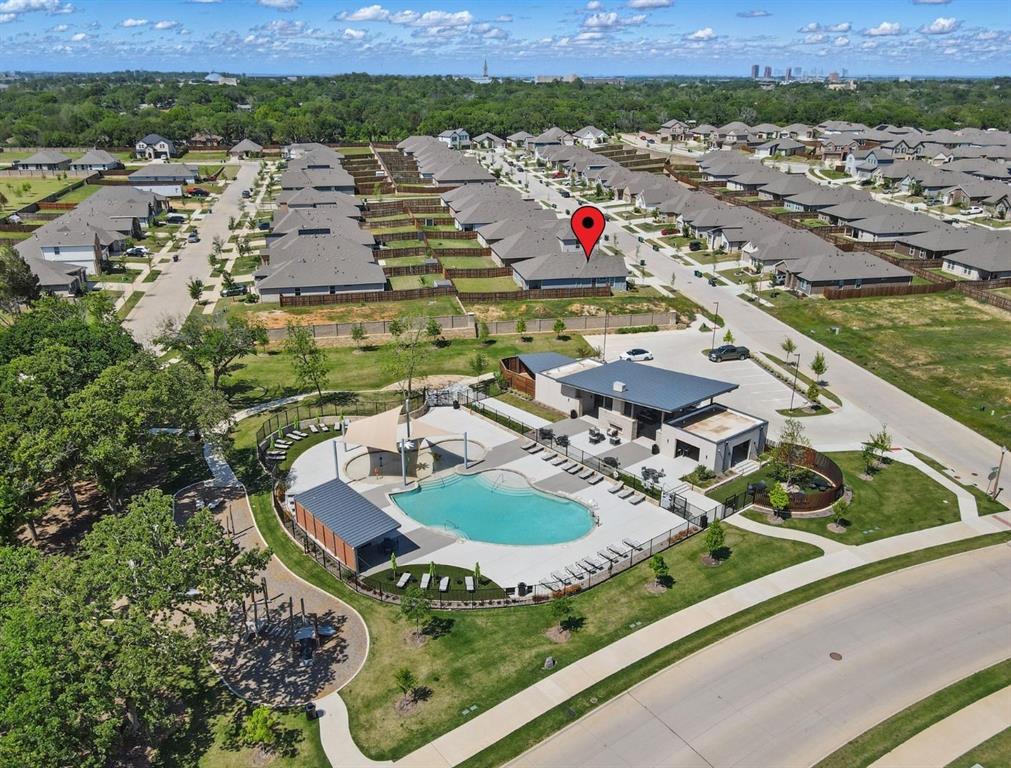 Denton, Texas 76205, United States, 4 Bedrooms Bedrooms, ,2 BathroomsBathrooms,Residential,Active,130794