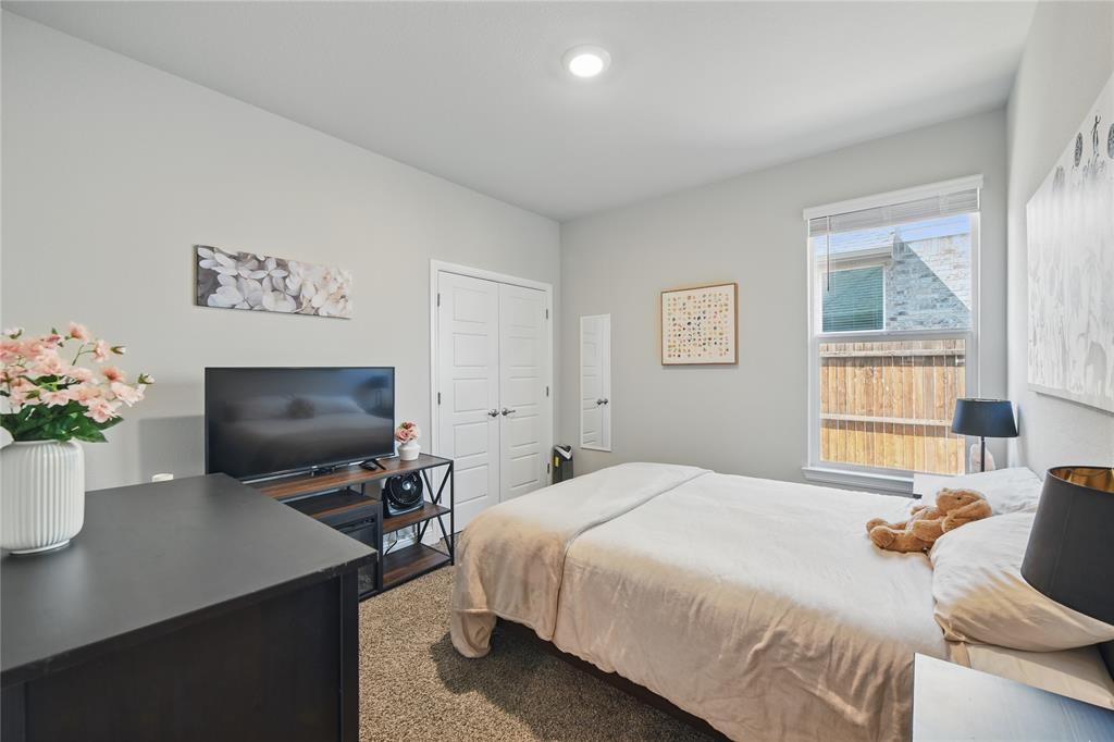 Denton, Texas 76205, United States, 4 Bedrooms Bedrooms, ,2 BathroomsBathrooms,Residential,Active,130794