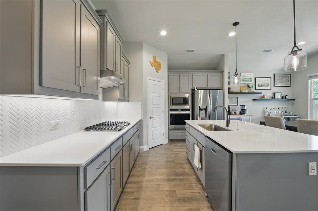 Denton, Texas 76205, United States, 4 Bedrooms Bedrooms, ,2 BathroomsBathrooms,Residential,Active,130794