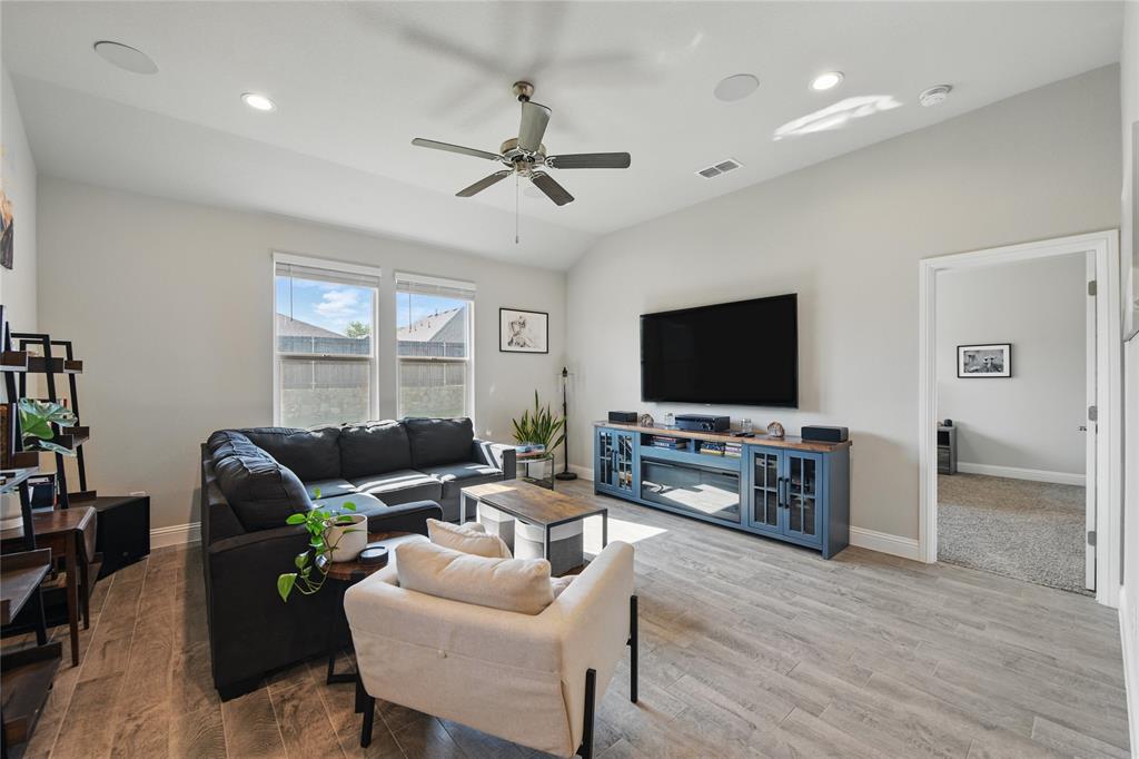 Denton, Texas 76205, United States, 4 Bedrooms Bedrooms, ,2 BathroomsBathrooms,Residential,Active,130794