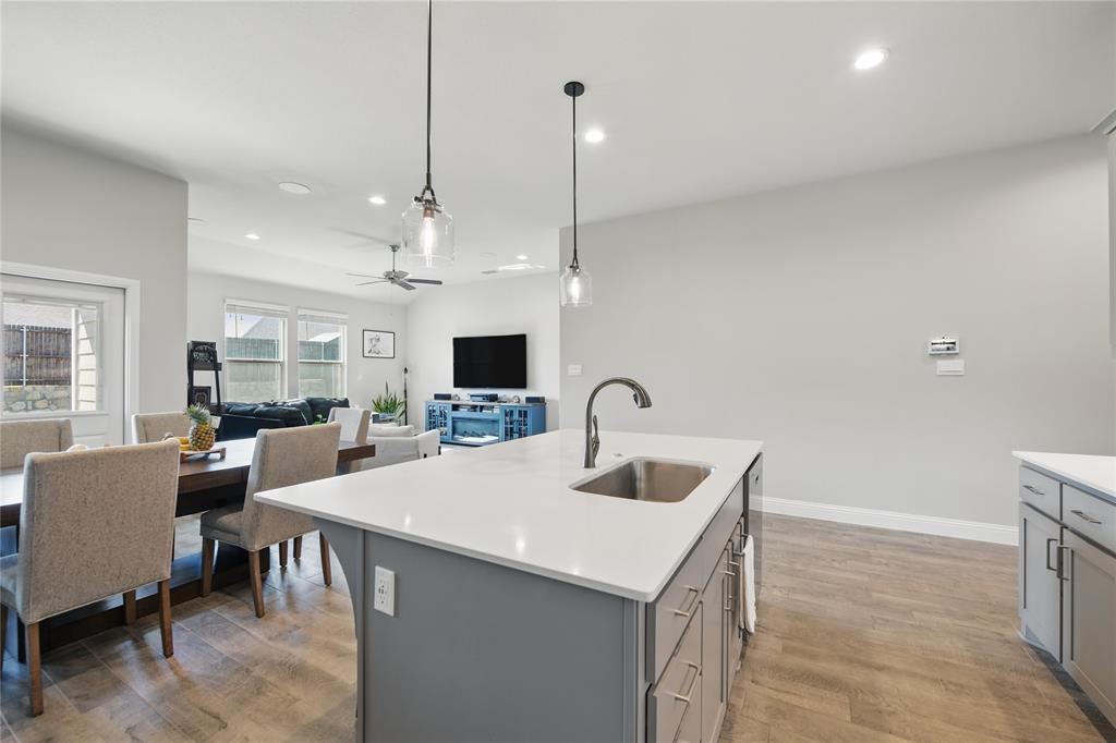 Denton, Texas 76205, United States, 4 Bedrooms Bedrooms, ,2 BathroomsBathrooms,Residential,Active,130794