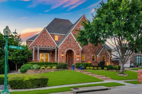 Photo of 750 Essex Drive, Prosper, TX 75078 (MLS # 21289987)