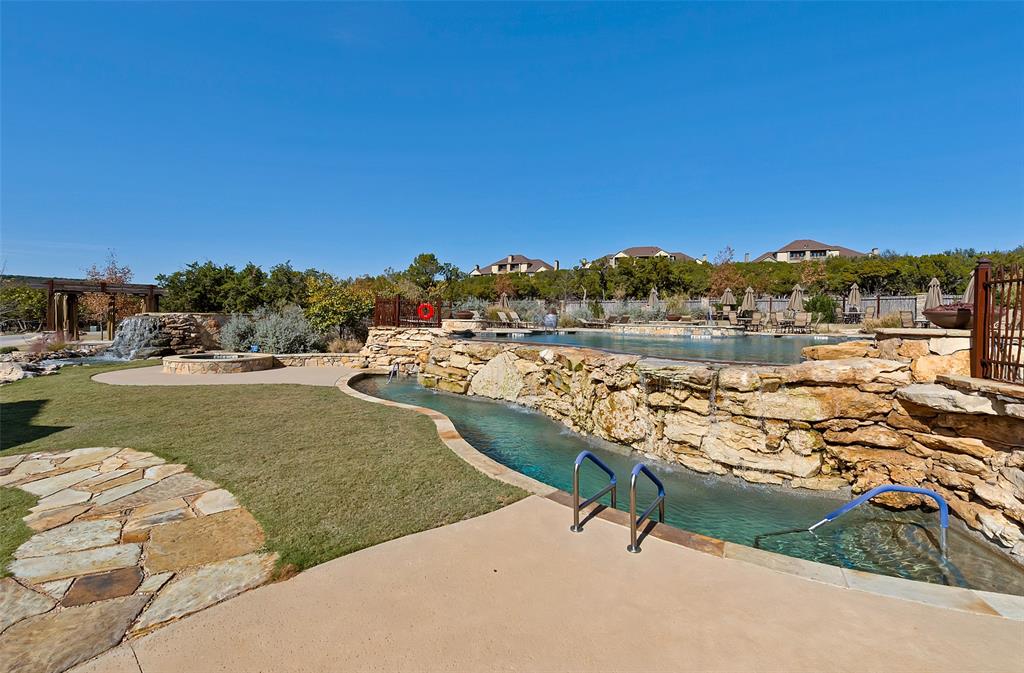 Hill Country Harbor Condo - Residential