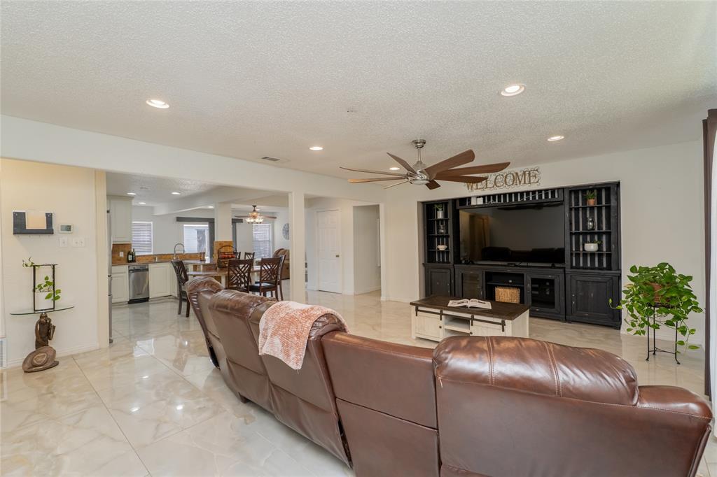 4133 Sherwood Drive