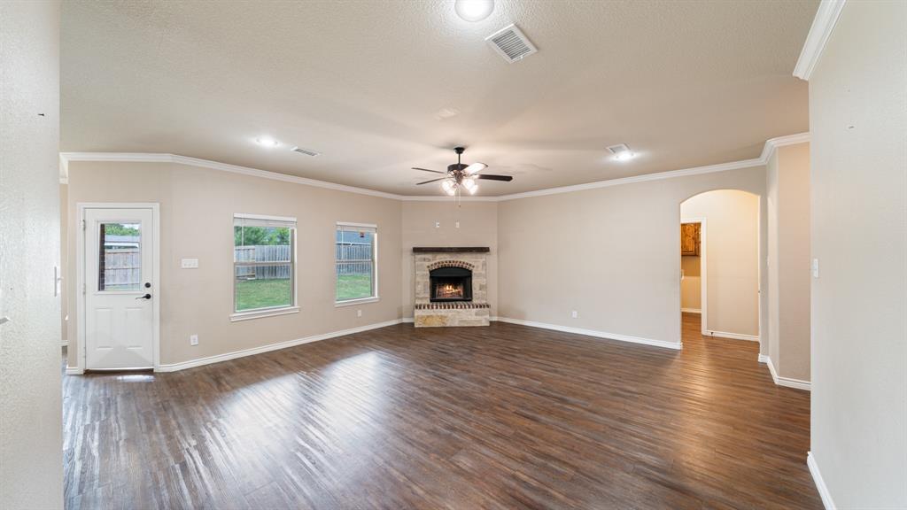 1401 Ridgebriar Drive