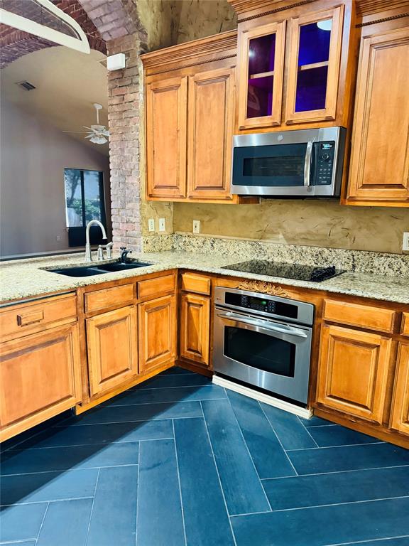 Dove Creek Ph 2 Sub - Residential Lease