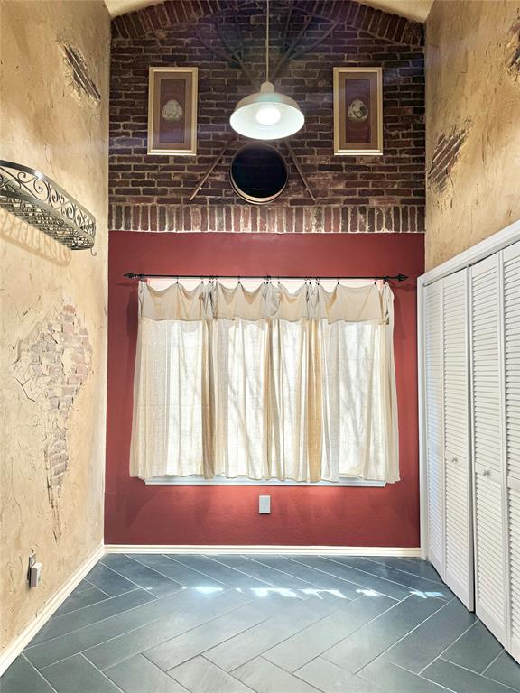 Dove Creek Ph 2 Sub - Residential Lease