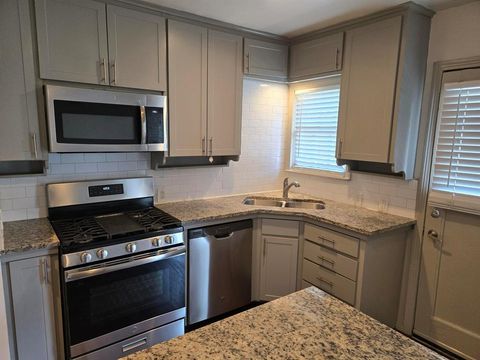 Photo of 6015 Reiger Avenue #6009, Dallas, TX 75214 (MLS # 21170348)