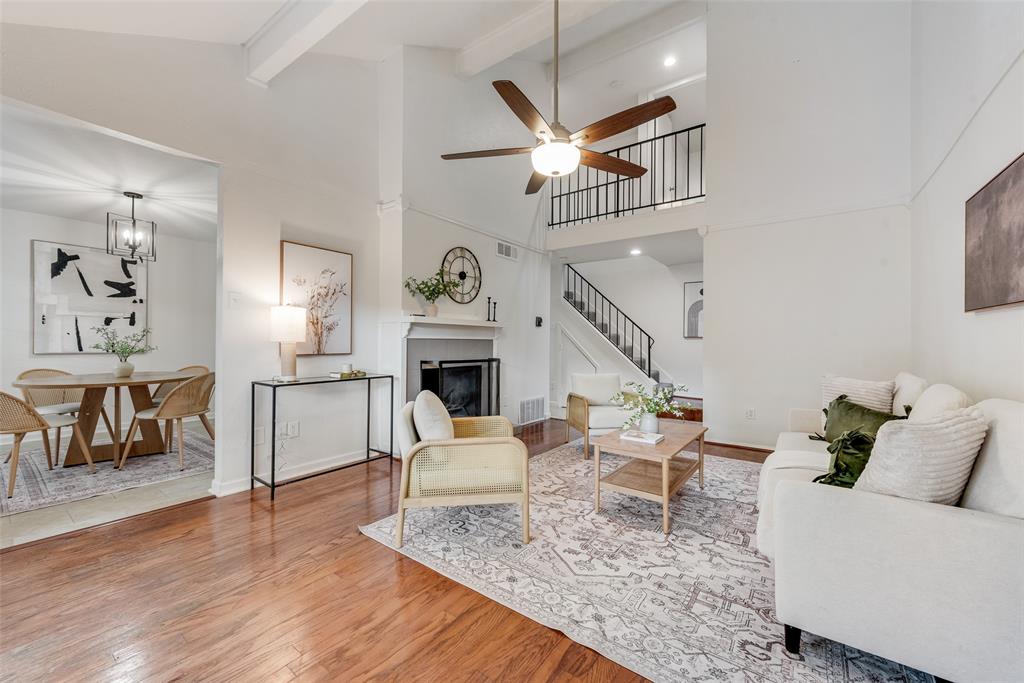 7492 E Northwest Highway 143