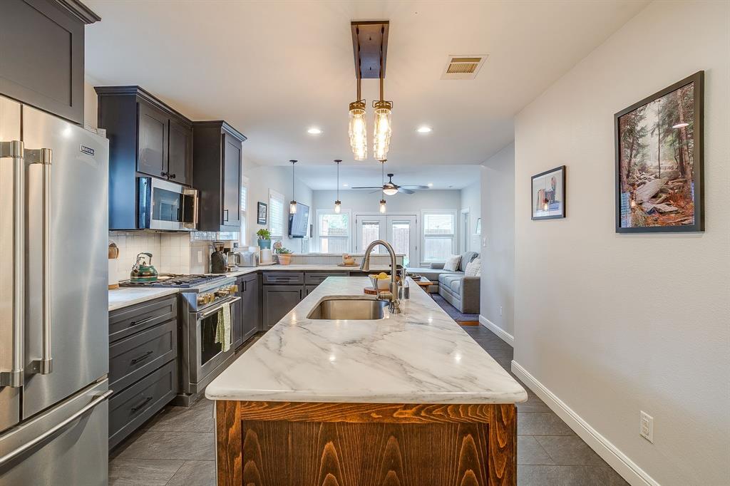 Chamberlain Arlington Heights 4th - Residential