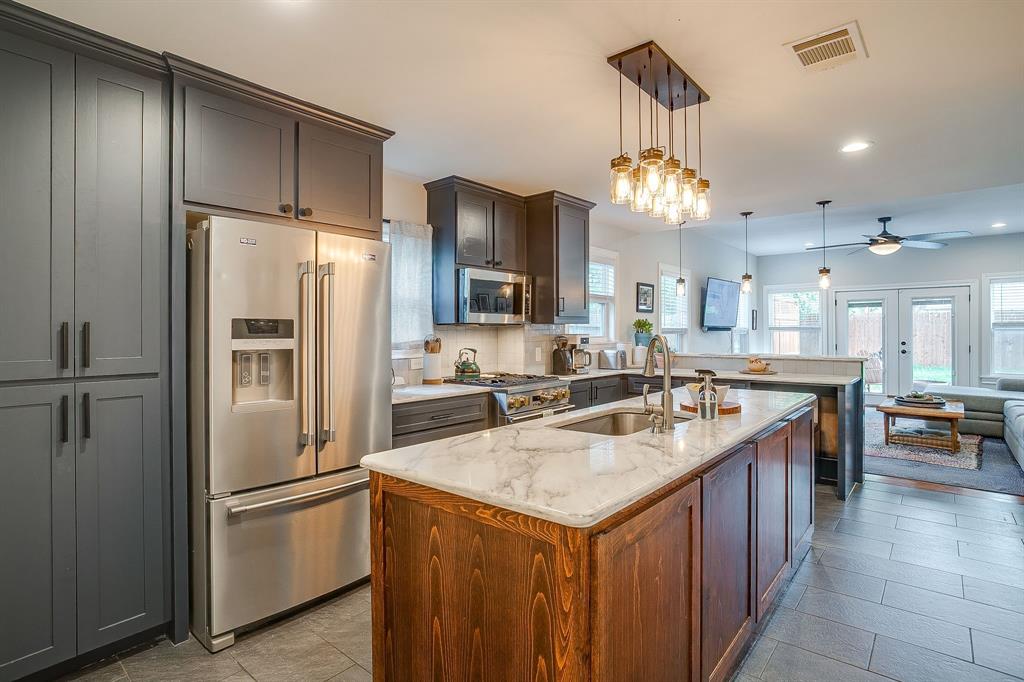 Chamberlain Arlington Heights 4th - Residential