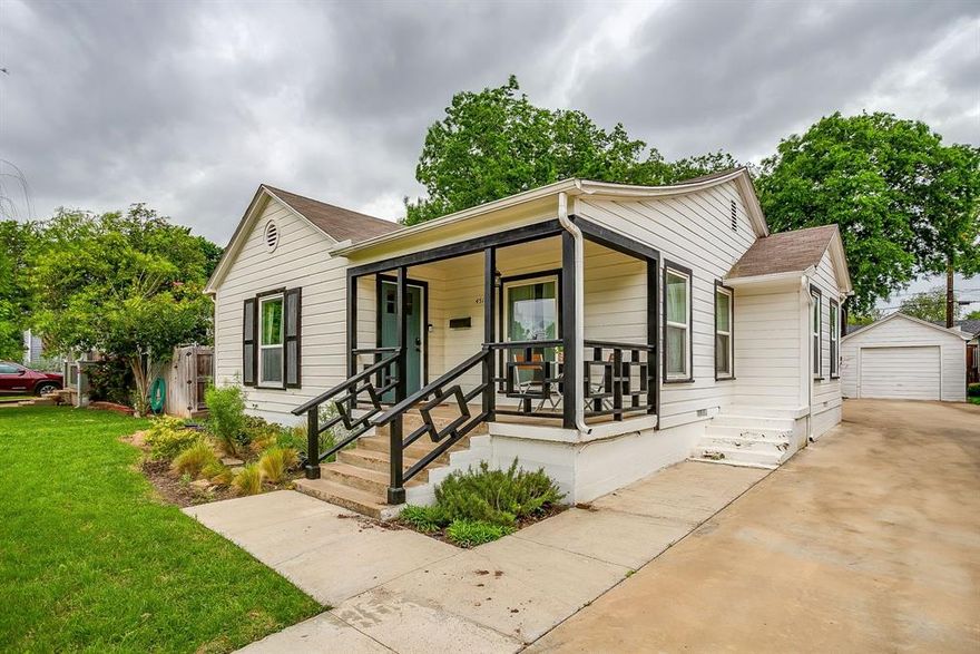 Welcome home to this beautifully updated modern traditional offering 3 bedrooms, 2 bathrooms, and a dedicated office. From the moment you step inside, you are greeted by charming built ins, a bright home office, and recently refinished real hardwood floors that run throughout, creating warmth and character at every turn. The light filled kitchen is both stylish and functional, featuring stainless steel appliances, marble countertops, decorative lighting, and an inviting island with built in cabinetry for added storage. Large, updated windows throughout the home bring in abundant natural light and enhance the airy, welcoming feel. The spacious primary suite offers a true retreat with a large walk in closet and an updated ensuite bathroom complete with a walk in shower and classic clawfoot tub. Step outside and enjoy the welcoming covered front porch or relax and entertain in the thoughtfully designed backyard featuring new pavers, a deck, cedar fencing, storage shed, and garden beds. Whether hosting friends or enjoying a quiet evening, this outdoor space is ready to impress. Additional updates over the past few years include an AC unit, dishwasher, 7 zone sprinkler system, St Augustine sod, refreshed front landscaping, and freshly trimmed trees, offering peace of mind and move in ready convenience.
Ideally located near Camp Bowie with easy access to Hulen and I 30, this home perfectly blends character, thoughtful updates, and everyday accessibility.