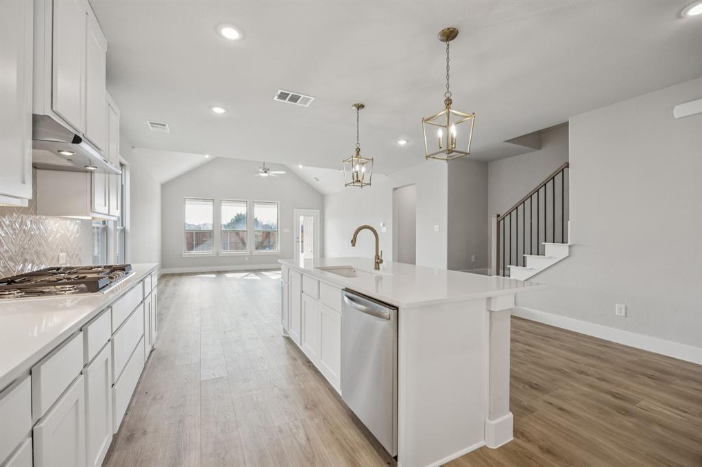 440 Lost Creek Trail