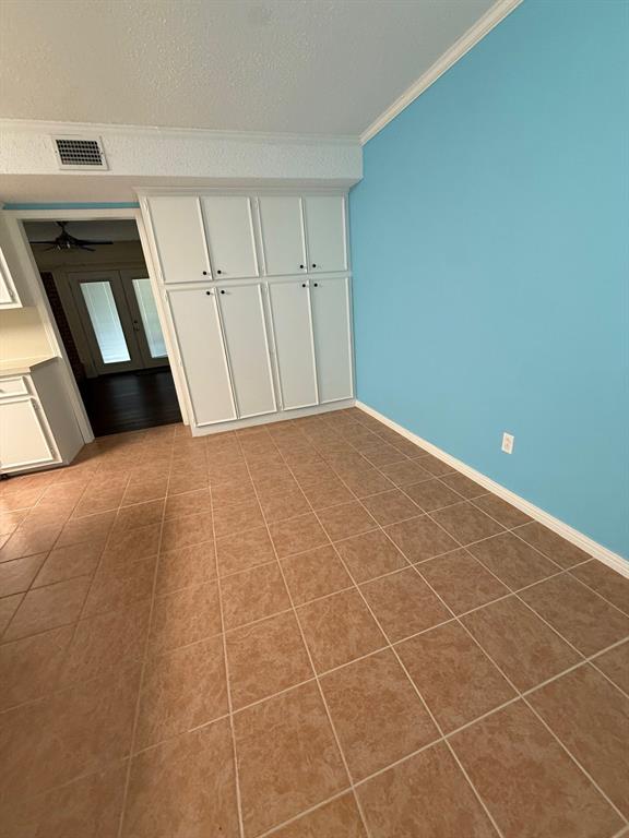 2801 Northridge Drive