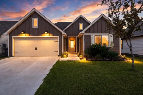 Photo of 13121 S Haven Way, Providence Village, TX 76227 (MLS # 21421293)