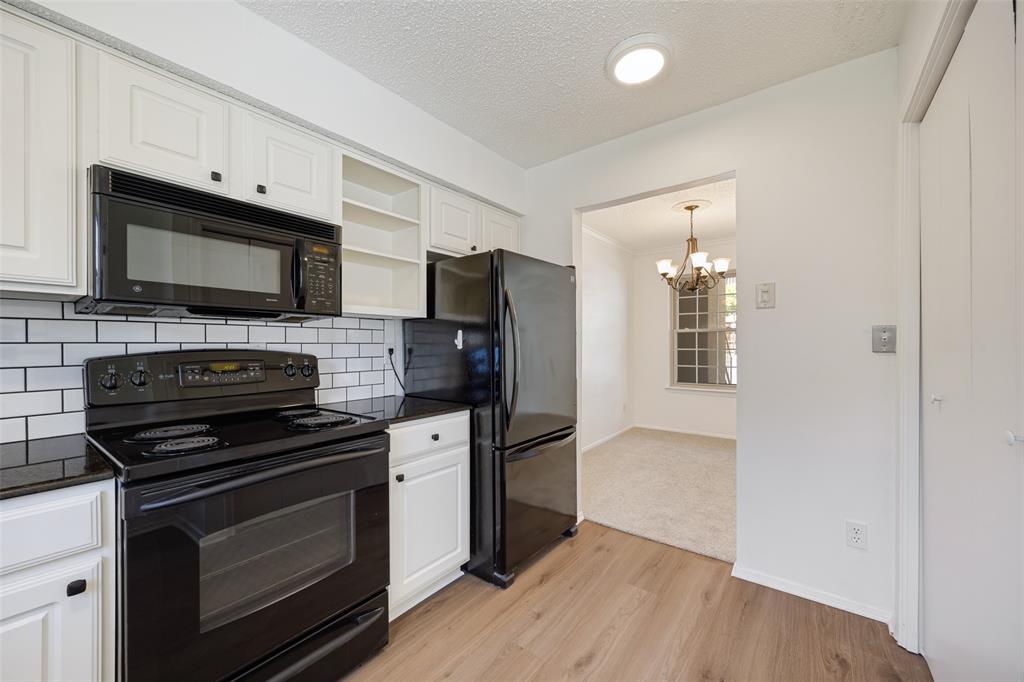 PRESTONWOOD GREEN CONDOS - Residential