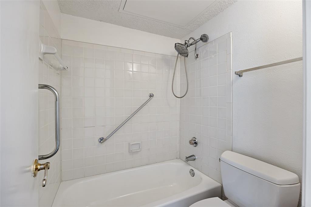 PRESTONWOOD GREEN CONDOS - Residential