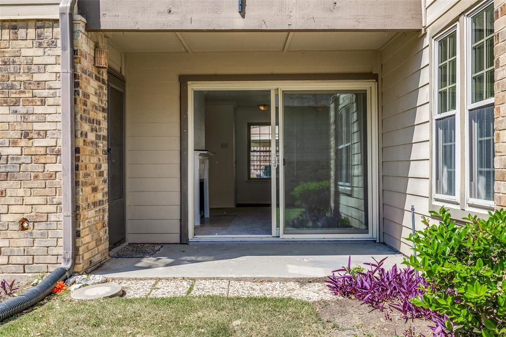 PRESTONWOOD GREEN CONDOS - Residential