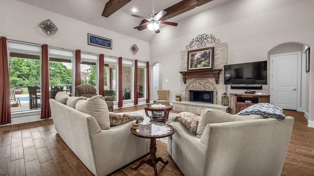 225 Holly Lane