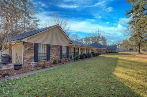 A home in Shreveport