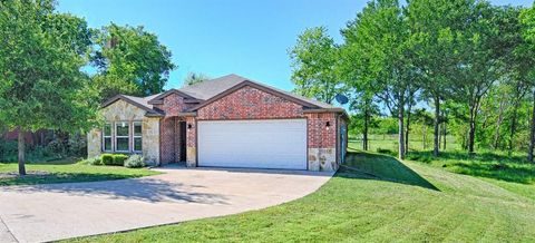 Property photo of 351 Peachtree Lane, Princeton, TX 75407
