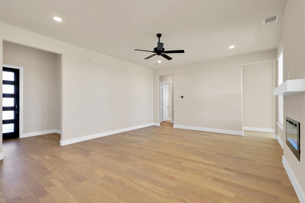 1651 Blackfoot Parkway