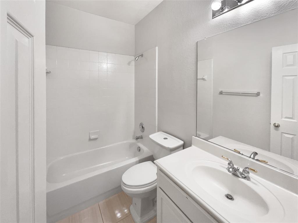 Villages Of White Rock Creek Ph Four - Residential