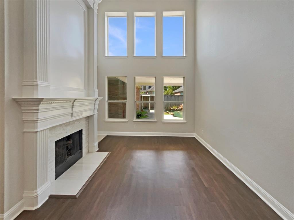 Villages Of White Rock Creek Ph Four - Residential