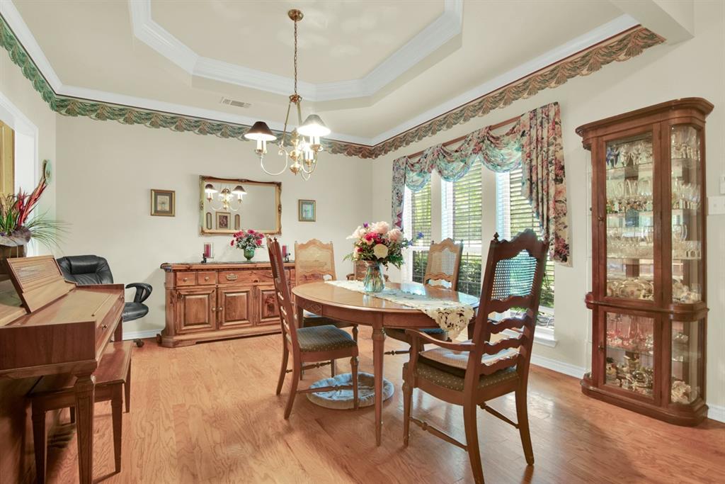 65 Shawnee Circle