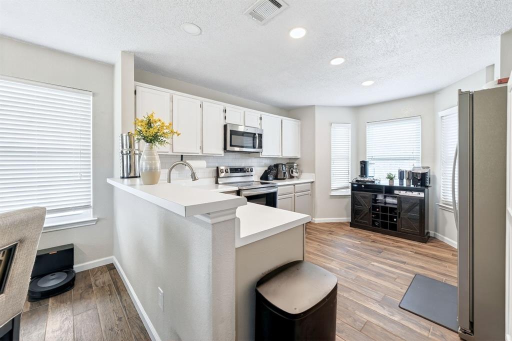 771 Eiffel Drive
