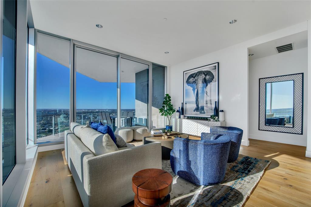 Bleu Ciel Condo - Residential