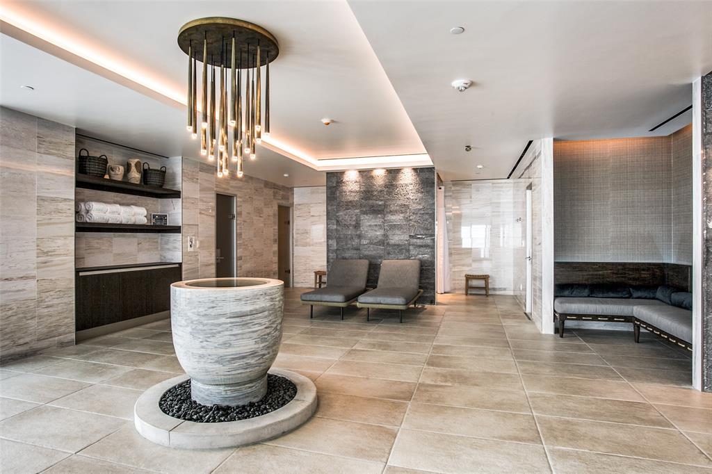 Bleu Ciel Condo - Residential