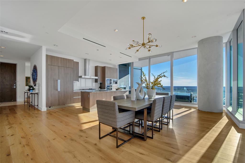 Bleu Ciel Condo - Residential