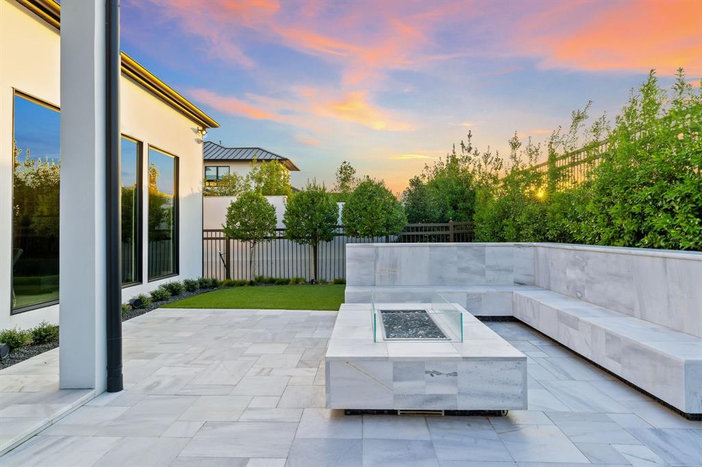The Hills of Kingswood - Residential