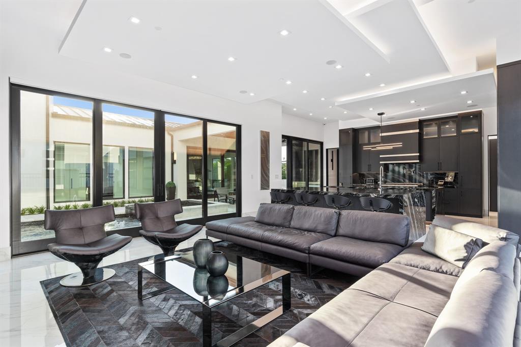 The Hills of Kingswood - Residential