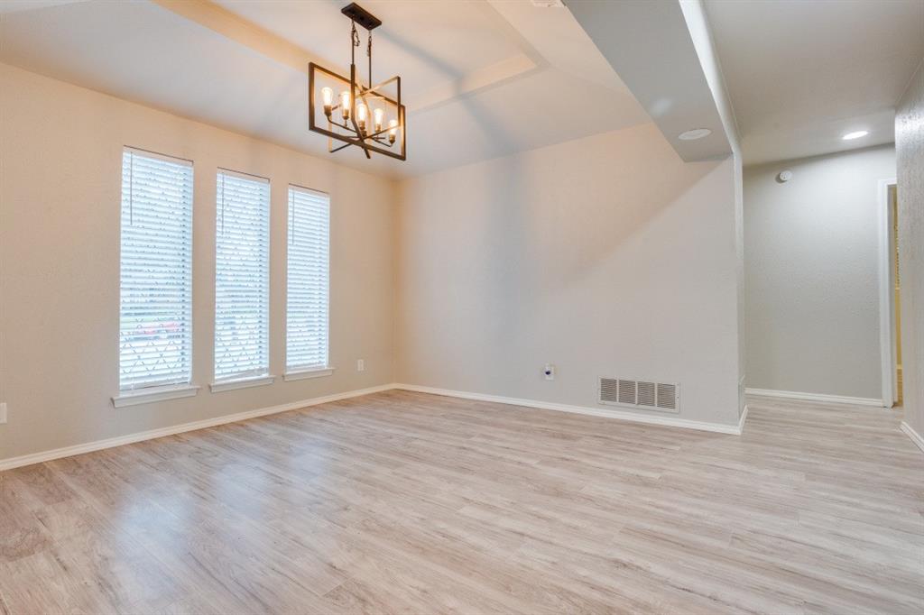 601 Ridgegate Drive